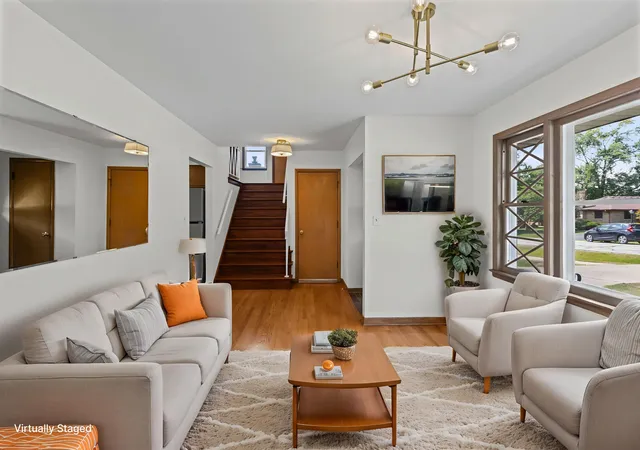 Photo 3 of Single family home for sale at 19 7th Street, Downers Grove, IL 60515 | MLS# 12756653 | Listing updated on 2026-09-16