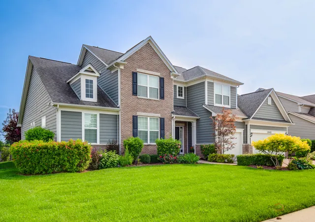 Photo 1 of Single family home for sale at 1945 Jordan Ter, Buffalo Grove, IL 60089 | MLS# 12756676 | Listing updated on 2026-09-25
