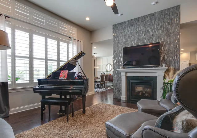 Photo 4 of Single family home for sale at 1945 Jordan Ter, Buffalo Grove, IL 60089 | MLS# 12756676 | Listing updated on 2026-09-25