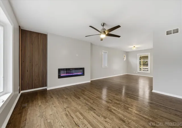 Photo 3 of Single family home for sale at 417 Cambridge Way, Bolingbrook, IL 60440 | MLS# 12756686 | Listing updated on 2026-10-04