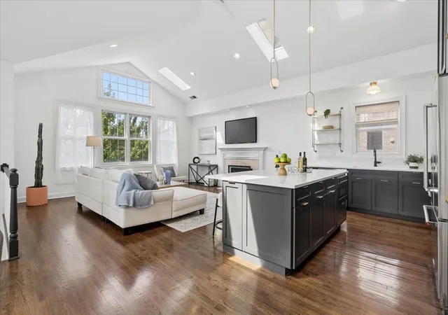 Photo 3 of Condo for sale at 2446 W Homer St #4, Chicago, IL 60647 | MLS# 12756727 | Listing updated on 2026-09-16