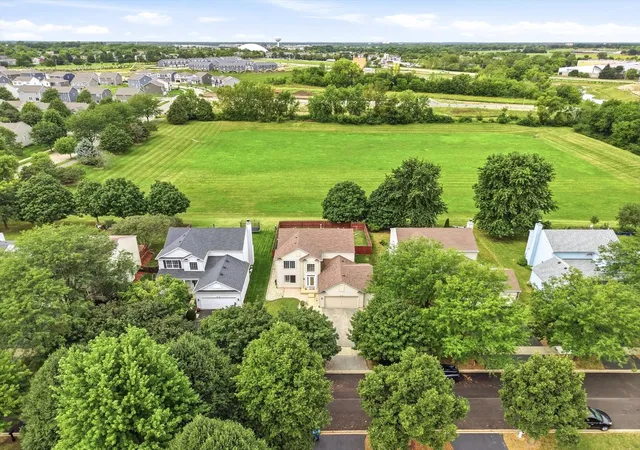 Photo 2 of Single family home for sale at 1904 Ione Ln, Aurora, IL 60503 | MLS# 12756738 | Listing updated on 2026-09-17