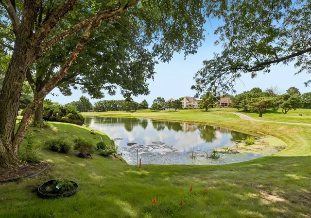 Photo 4 of Single family home for sale at 1504 Greenlake Dr, Aurora, IL 60502 | MLS# 12756760 | Listing updated on 2026-09-17