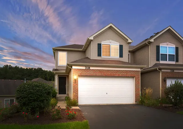 Photo 2 of Townhouse for sale at 7118 Hidden Green Cir, Fox Lake, IL 60020 | MLS# 12756761 | Listing updated on 2026-09-14