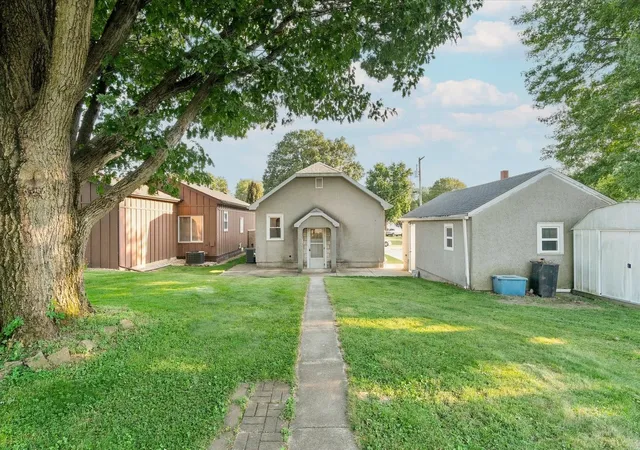 Photo 2 of Single family home for sale at 516 Main St, Dalzell, IL 61320 | MLS# 12756788 | Listing updated on 2026-09-16