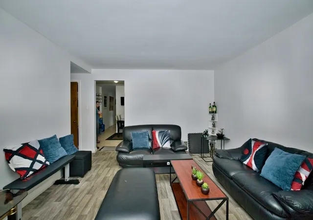 Photo 3 of Condo for sale at 2643 W Farragut Ave #1W, Chicago, IL 60625 | MLS# 12756802 | Listing updated on 2026-09-14