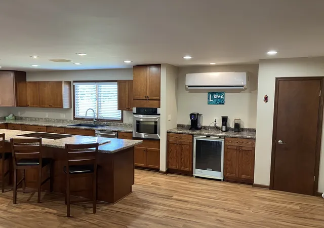 Photo 4 of Single family home for sale at 12268 Saraville Rd, Marion, IL 62959 | MLS# 12756820 | Listing updated on 2026-09-12