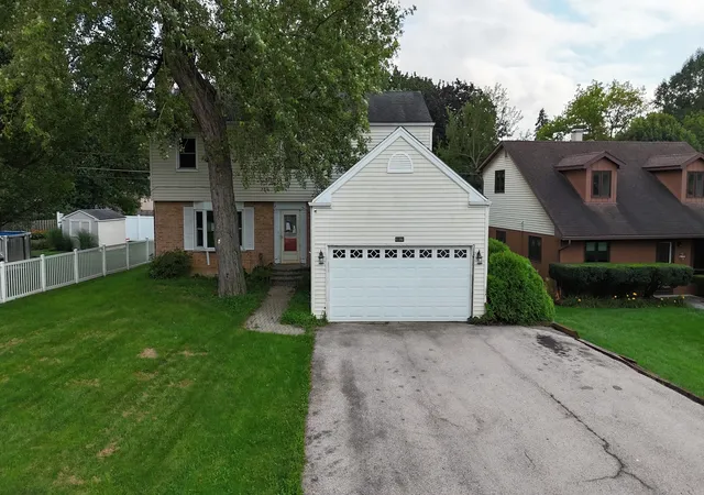 Photo 2 of Single family home for sale at 38025 N Academy Dr, Lake Villa, IL 60046 | MLS# 12756829 | Listing updated on 2026-09-12