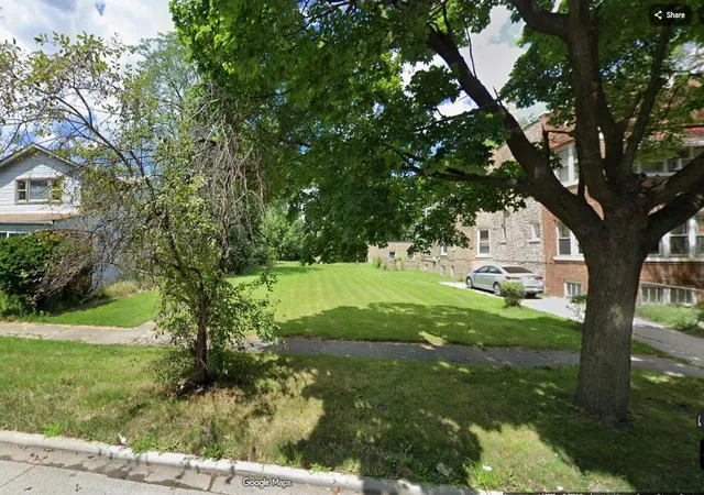 Photo 1 of Land for sale at 412 W 118th Street, Chicago, IL 60628 | MLS# 12756844 | Listing updated on 2026-09-16