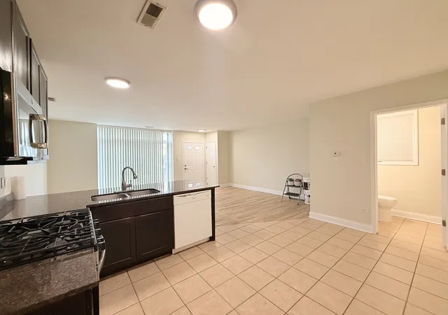 Photo 3 of Condo for sale at 2731 W Polk St #1, Chicago, IL 60612 | MLS# 12756860 | Listing updated on 2026-09-12