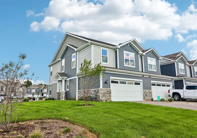 Townhouse for sale at 691 Cassia Ct, Crystal Lake, IL 60012 | MLS# 12756871