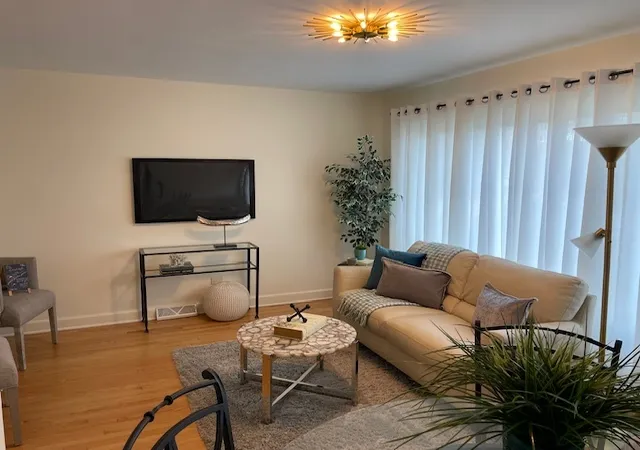 Photo 4 of Single family home for sale at 3809 W Wabansia Ave, Chicago, IL 60647 | MLS# 12756878 | Listing updated on 2026-09-12