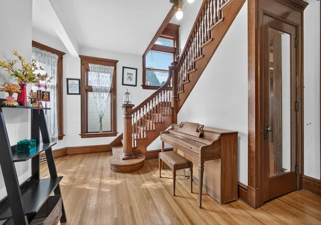 Photo 3 of Single family home for sale at 1718 N Marquette St, Davenport, IA 52804 | MLS# 12756881 | Listing updated on 2026-10-21