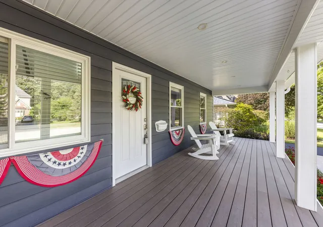Photo 2 of Single family home for sale at 1225 Ash St, St. Charles, IL 60174 | MLS# 12756891 | Listing updated on 2026-09-14