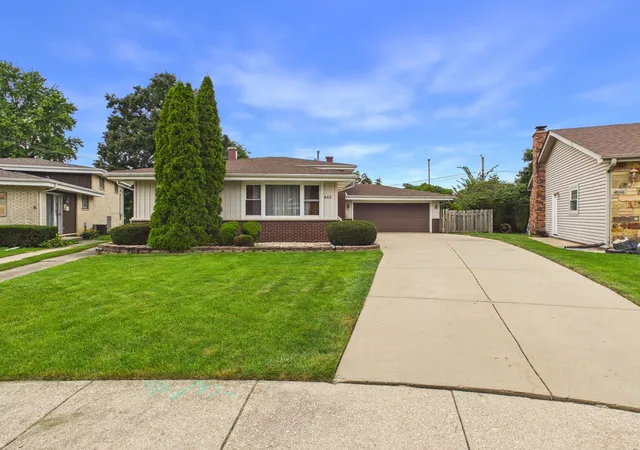 Single family home for sale at 442 Gaylin Ct, Bensenville, IL 60106 | MLS# 12756892
