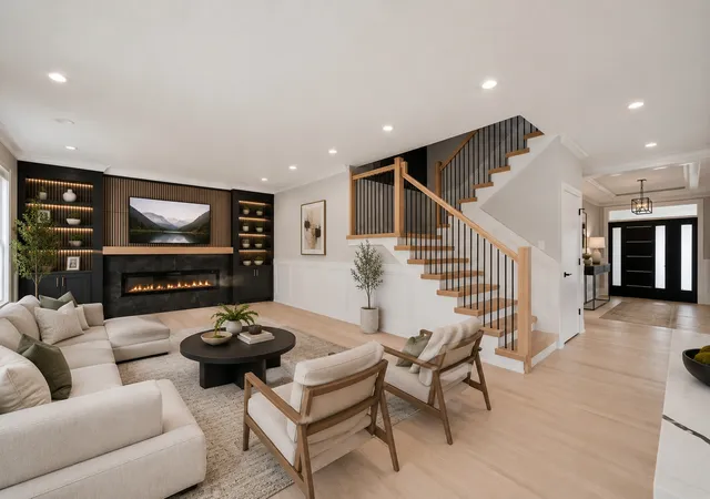 Photo 4 of Single family home for sale at 134 Holly Ave, Darien, IL 60561 | MLS# 12756904 | Listing updated on 2026-09-17