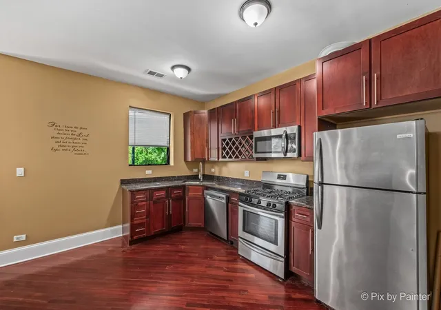 Listing Photo 5 - Condo for sale in building located at 5207 S Indiana Ave, Chicago, IL 60615 - Unit #2