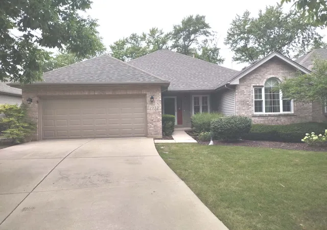 Photo 1 of Townhouse for sale at 1932 Margaret Ct, Aurora, IL 60505 | MLS# 12756907 | Listing updated on 2026-09-17