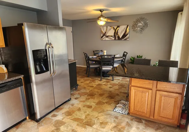 Photo 3 of Townhouse for sale at 4141 Continental Dr, Waukegan, IL 60087 | MLS# 12756944 | Listing updated on 2026-10-06