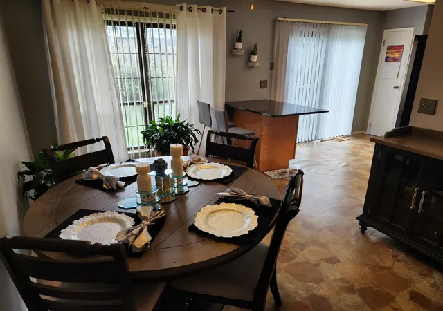 Photo 4 of Townhouse for sale at 4141 Continental Dr, Waukegan, IL 60087 | MLS# 12756944 | Listing updated on 2026-10-06