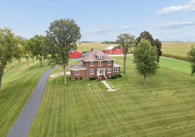 Photo 1 of Single family home for sale at 751 N 3150 Road, Utica, IL 61373 | MLS# 12757019 | Listing updated on 2026-10-08
