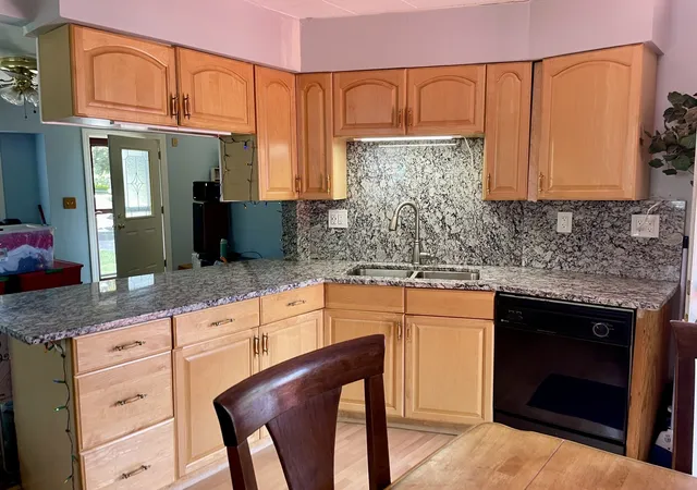Photo 4 of Single family home for sale at 1205 Fulton Ave, Winthrop Harbor, IL 60096 | MLS# 12757047 | Listing updated on 2026-09-16