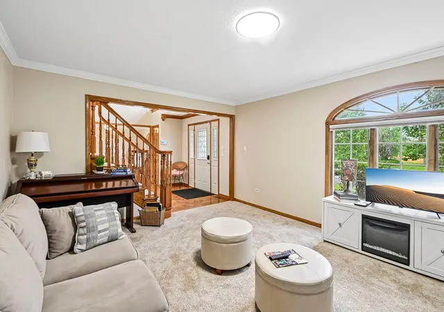 Photo 3 of Single family home for sale at 7916 Dooneen Ave, Tinley Park, IL 60477 | MLS# 12757070 | Listing updated on 2026-09-17