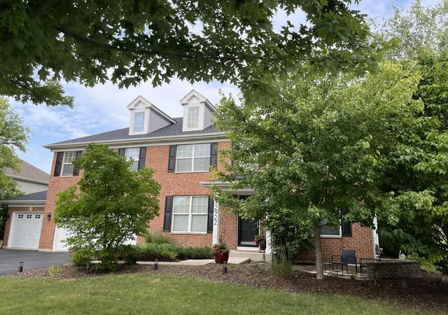 Photo 1 of Single family home for sale at 12922 N Grande Poplar Cir, Plainfield, IL 60585 | MLS# 12757075 | Listing updated on 2026-09-17