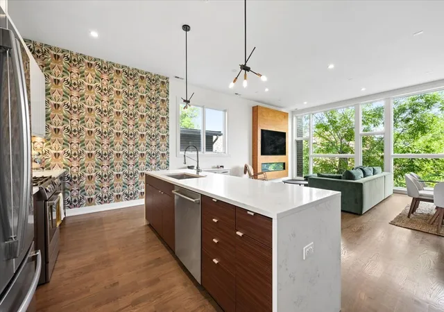 Photo 2 of Condo for sale at 2903 W Lyndale St #3, Chicago, IL 60647 | MLS# 12757076 | Listing updated on 2026-10-09