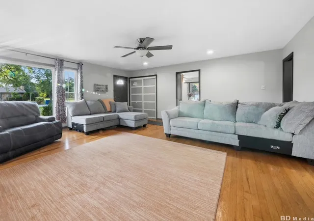 Photo 1 of Single family home for sale at 20301 Hellenic Dr, Olympia Fields, IL 60461 | MLS# 12757083 | Listing updated on 2026-09-17