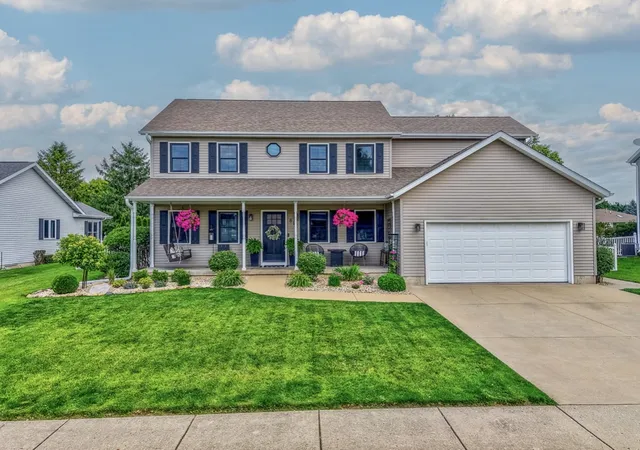 Photo 1 of Single family home for sale at 812 Kimberly Ln, Ottawa, IL 61350 | MLS# 12757084 | Listing updated on 2026-09-23