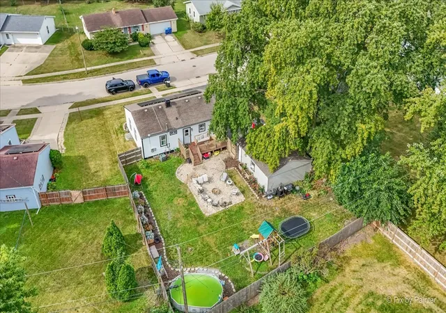 Photo 3 of Single family home for sale at 1625 Sunrise Dr, De Kalb, IL 60115 | MLS# 12757088 | Listing updated on 2026-09-22