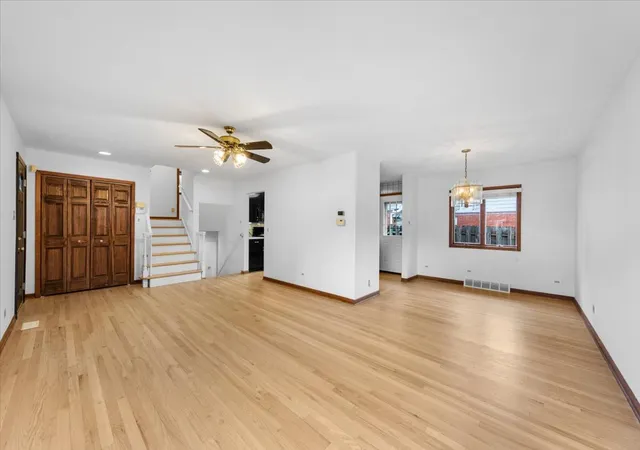 Photo 4 of Single family home for sale at 558 E Park Ave, Elmhurst, IL 60126 | MLS# 12757098 | Listing updated on 2026-09-17