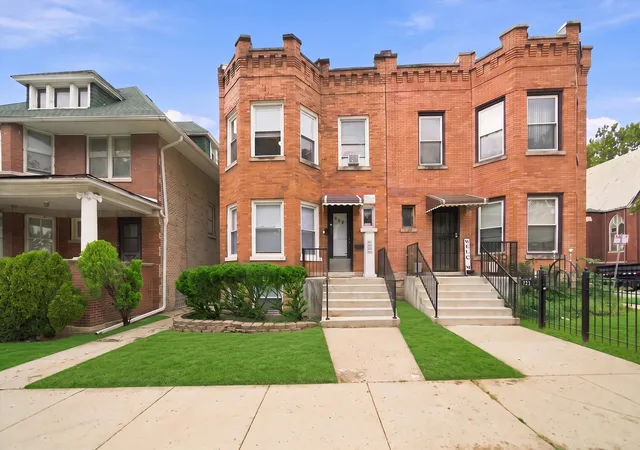 Photo 2 of Multi family home for sale at 856 N Waller Ave, Chicago, IL 60651 | MLS# 12757105 | Listing updated on 2026-09-11