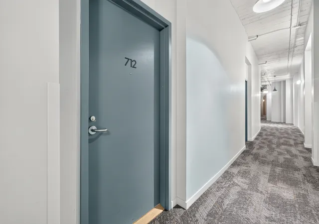 Photo 2 of Condo for sale at 728 W Jackson Blvd #712, Chicago, IL 60661 | MLS# 12757108 | Listing updated on 2026-09-24