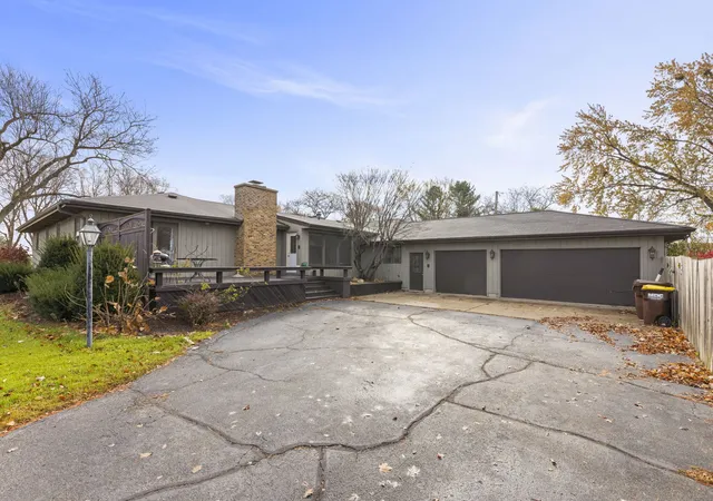 Photo 2 of Single family home for sale at 10501 Cindy Jo Ave, Huntley, IL 60142 | MLS# 12757113 | Listing updated on 2026-09-24