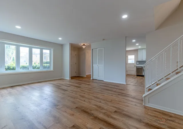 Photo 3 of Single family home for sale at 70 Dover Dr, Des Plaines, IL 60018 | MLS# 12757126 | Listing updated on 2026-09-17