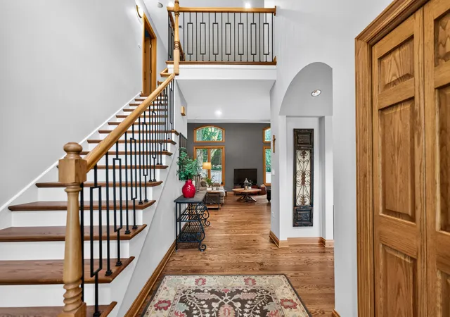 Photo 2 of Single family home for sale at 408 W Pine Ave, Roselle, IL 60172 | MLS# 12757130 | Listing updated on 2026-09-14