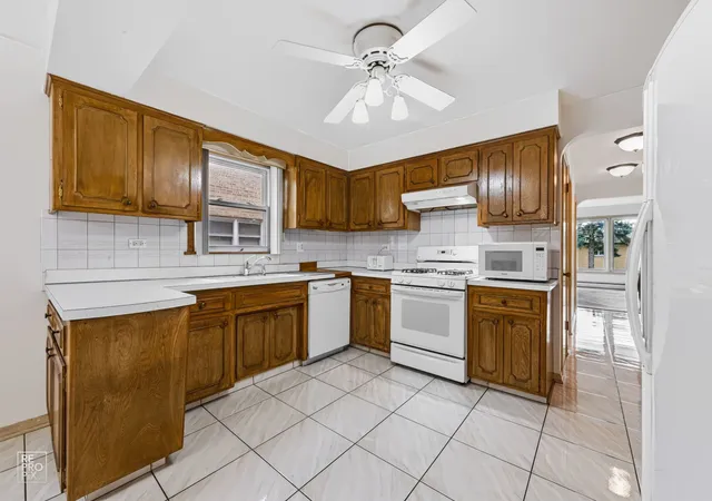Photo 3 of Multi family home for sale at 8656 W Carmen Ave, Norridge, IL 60706 | MLS# 12757134 | Listing updated on 2026-10-25