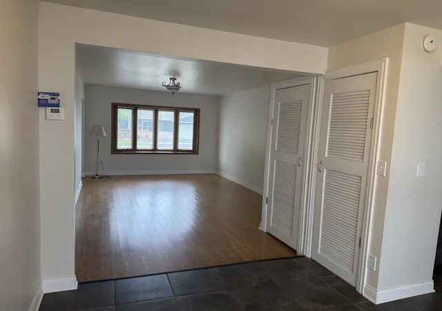 Photo 4 of Single family home for sale at 10801 Oak Ave, Chicago Ridge, IL 60415 | MLS# 12757157 | Listing updated on 2026-09-14