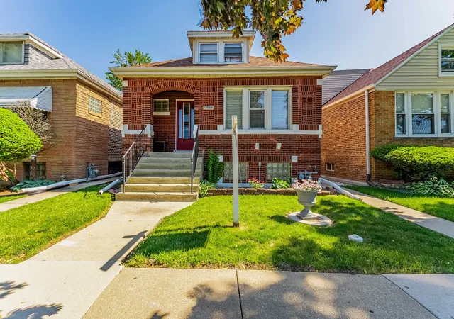 Photo 1 of Single family home for sale at 5511 West 31st St, Cicero, IL 60804 | MLS# 12757158 | Listing updated on 2026-09-17
