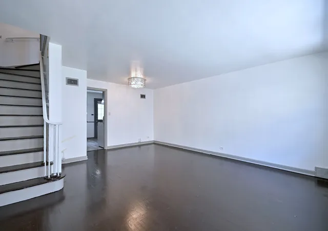 Photo 3 of Townhouse for sale at 7911 North Ave #C, River Forest, IL 60305 | MLS# 12757174 | Listing updated on 2026-09-17