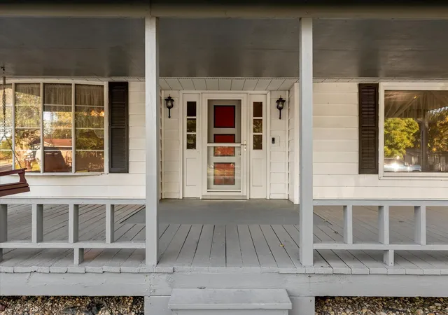 Photo 2 of Single family home for sale at 408 S Bryarfield Ct, Mahomet, IL 61853 | MLS# 12757188 | Listing updated on 2026-10-22