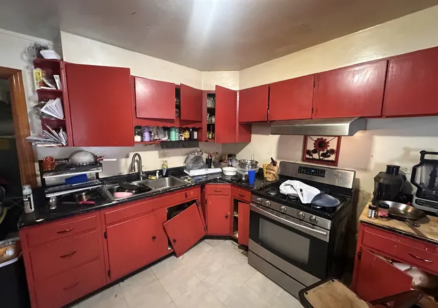 Photo 3 of Single family home for sale at 411 50th Avenue, Bellwood, IL 60104 | MLS# 12757192 | Listing updated on 2026-09-14