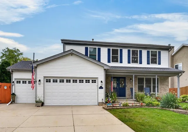 Photo 1 of Single family home for sale at 1147 Bennington Dr, Crystal Lake, IL 60014 | MLS# 12757195 | Listing updated on 2026-10-02