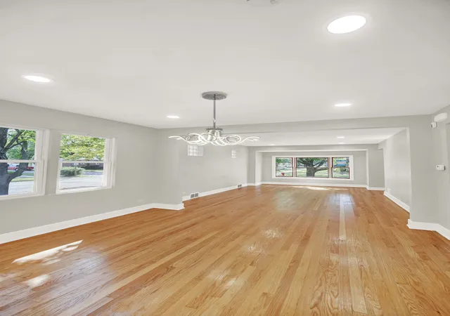 Photo 3 of Single family home for sale at 8425 S Homan Ave, Chicago, IL 60652 | MLS# 12757196 | Listing updated on 2026-10-09