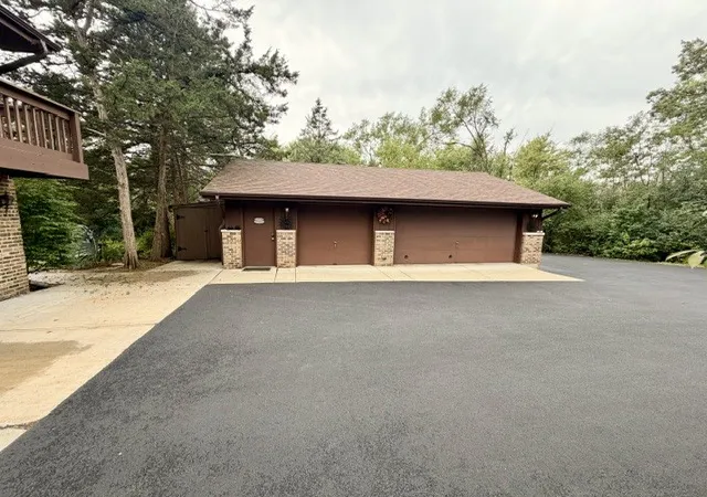 Photo 2 of Single family home for sale at 10855 W 151st Street, Orland Park, IL 60467 | MLS# 12757199 | Listing updated on 2026-10-04