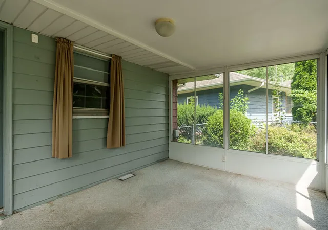 Photo 40 of Single family home for sale at 2508 Wyoming Dr, Rockford, IL 61108 | MLS# 12757230 | Listing updated on 2026-09-13