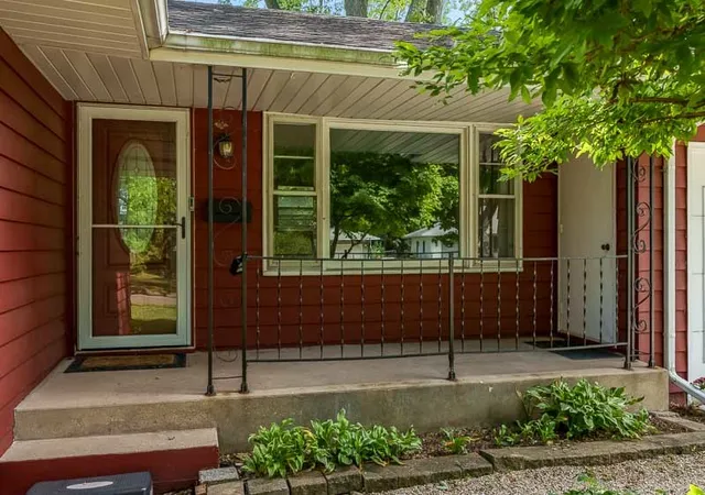 Photo 4 of Single family home for sale at 2508 Wyoming Dr, Rockford, IL 61108 | MLS# 12757230 | Listing updated on 2026-09-13