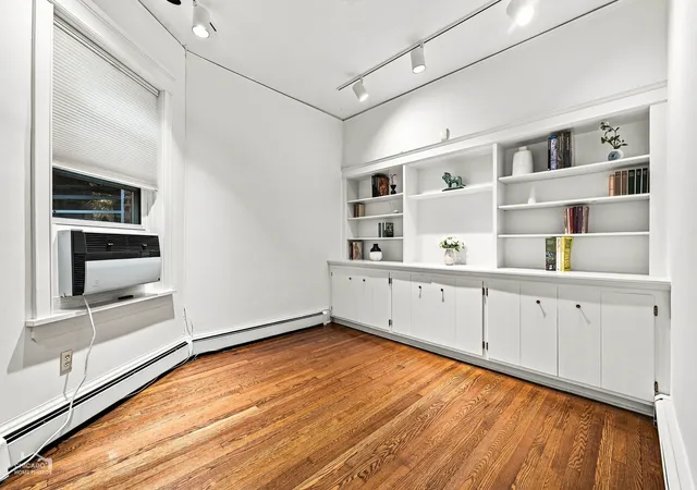Photo 4 of Single family home for sale at 5402 S University Ave, Chicago, IL 60615 | MLS# 12757243 | Listing updated on 2026-09-13